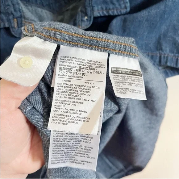 Levi's Larissa western shirt blue denim short sleeves dark wash snaps - Picture 6 of 8